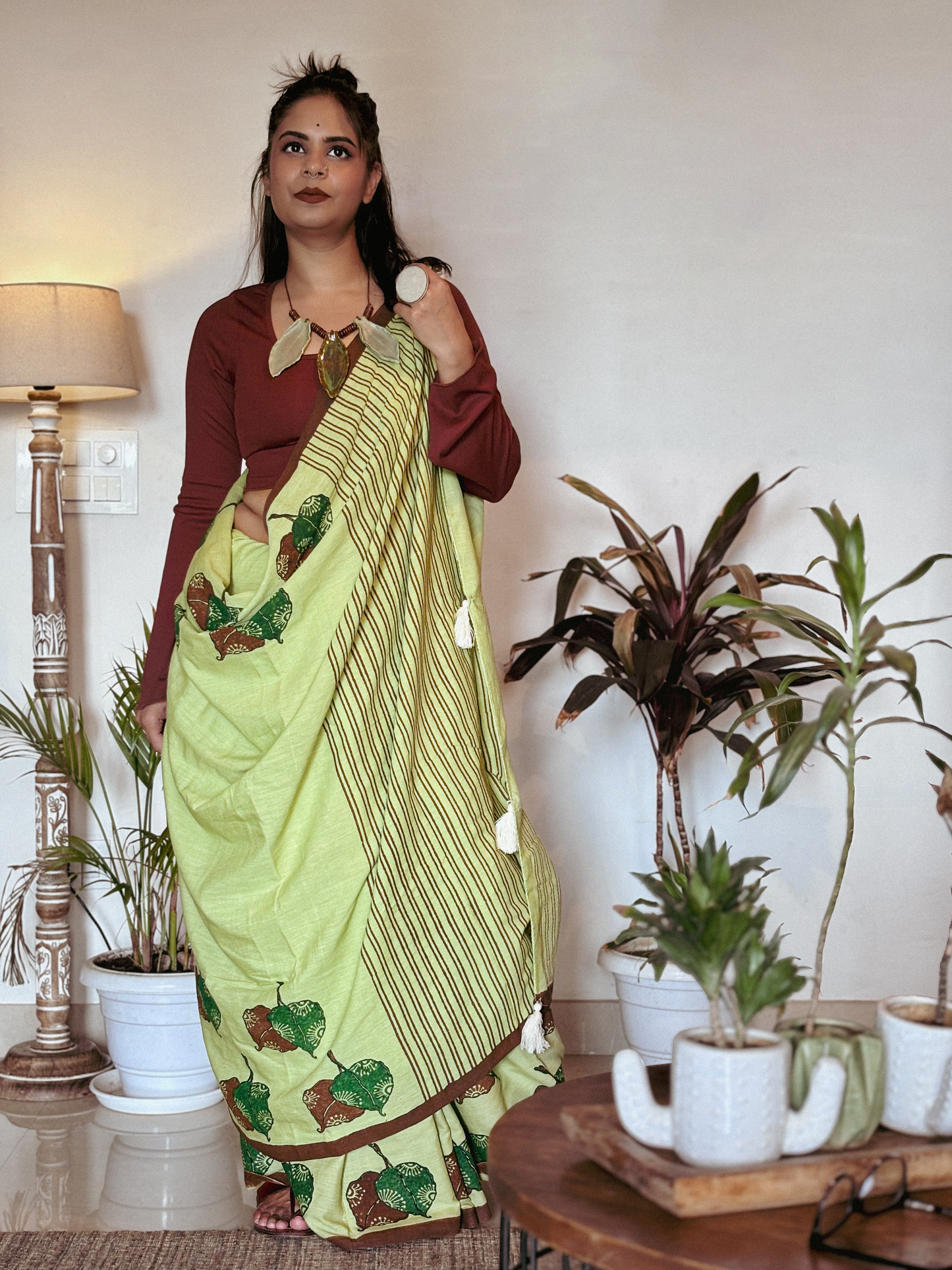 PATTO KA JISM (Saree) – A Dance of Decay and Renewal 🍃