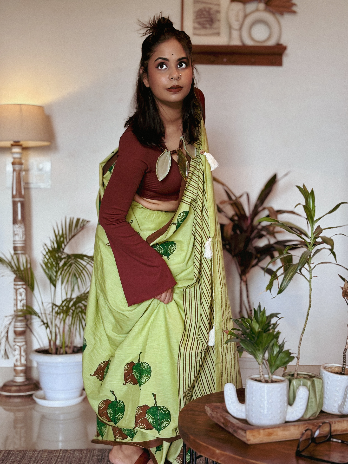 PATTO KA JISM (Saree) – A Dance of Decay and Renewal 🍃